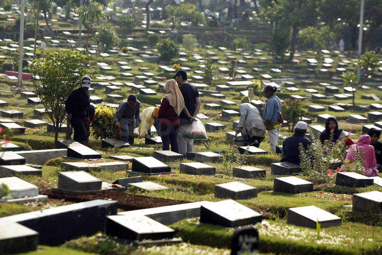 Jelang Puasa, TPU Karet...