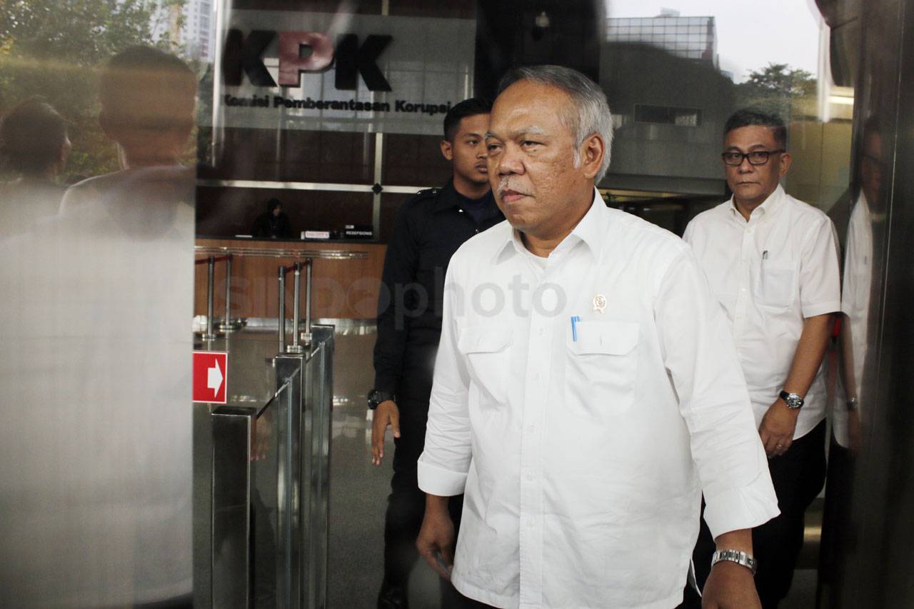 KPK Periksa Menteri...