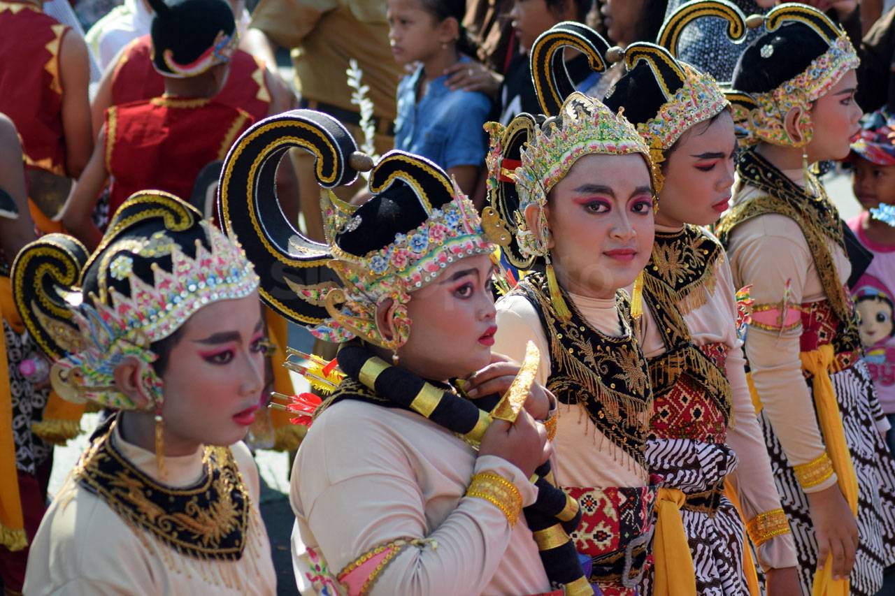 Karnaval Dugderan Sambut...