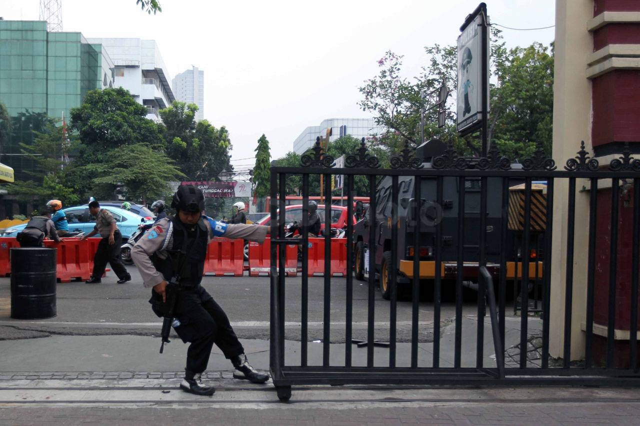 Antisipasi Serangan...