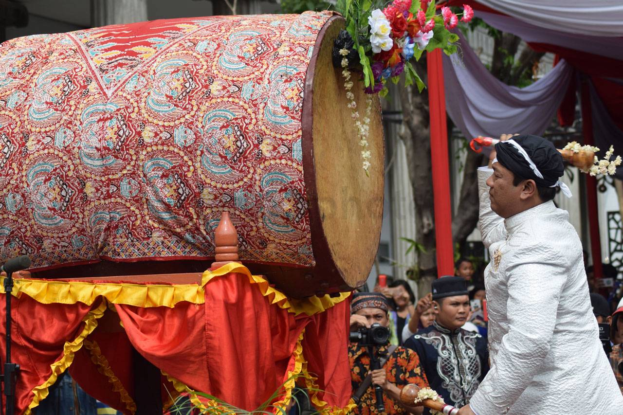 Tari Warak Ngendog Awali...