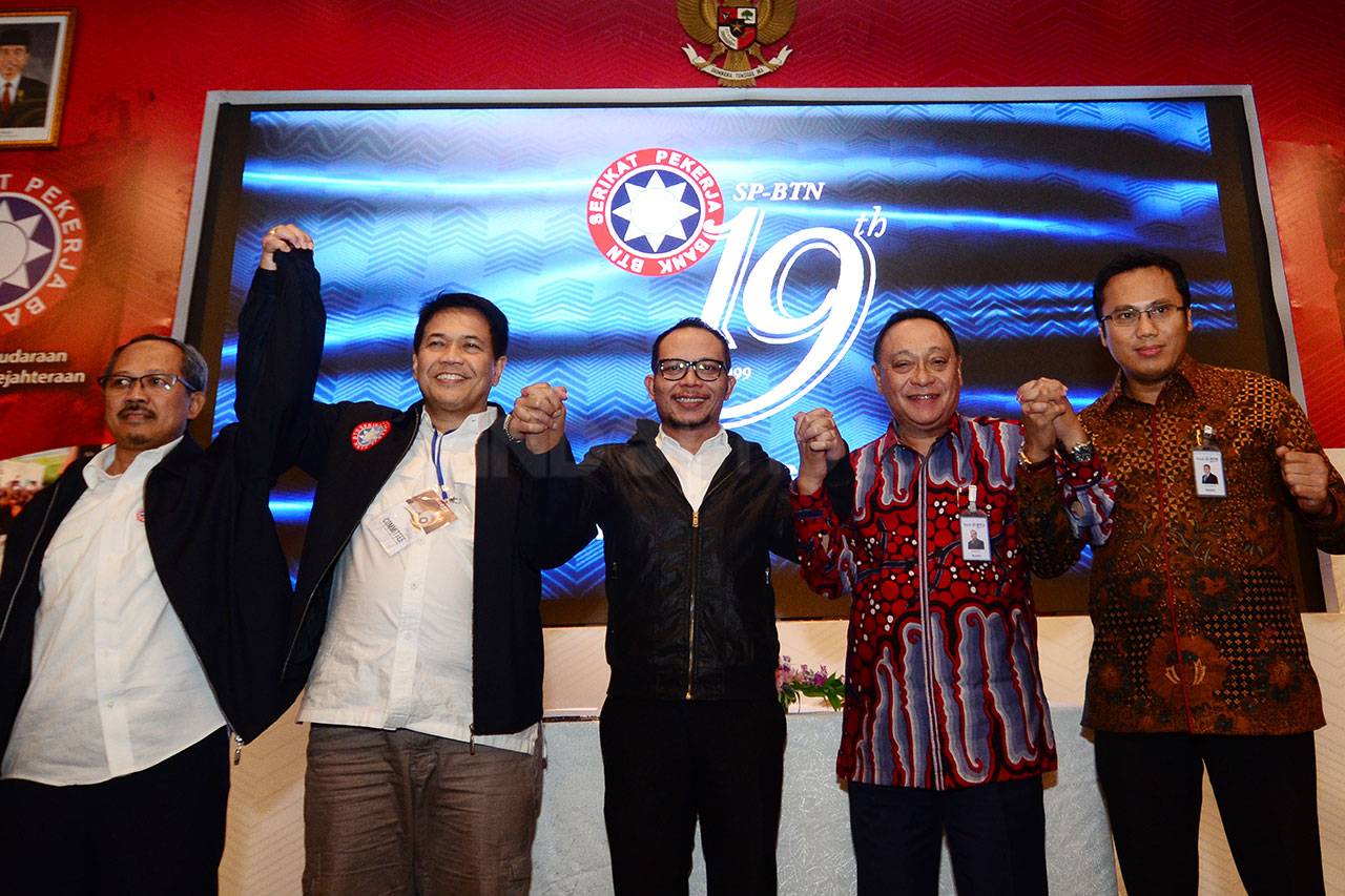 SP BTN Berikan Penghargaan...