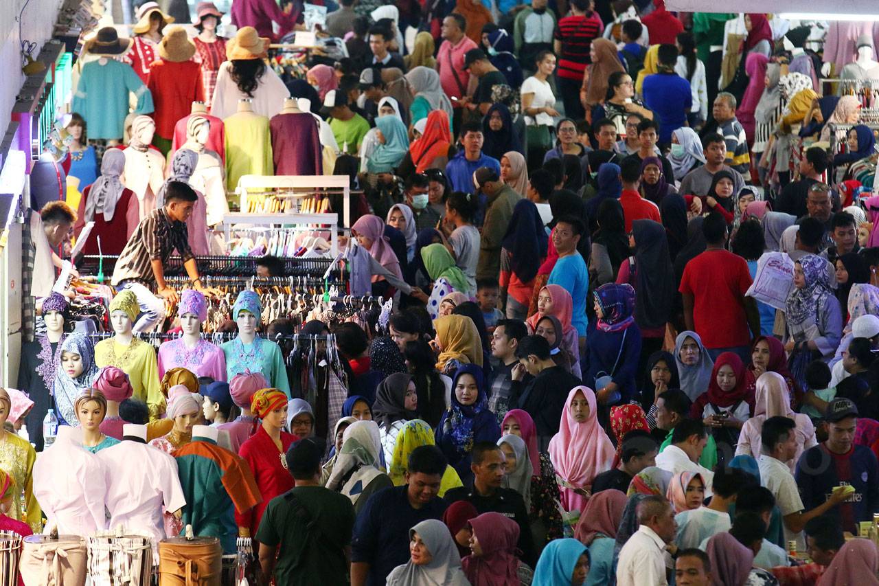 Pasar Tanah Abang Mulai...