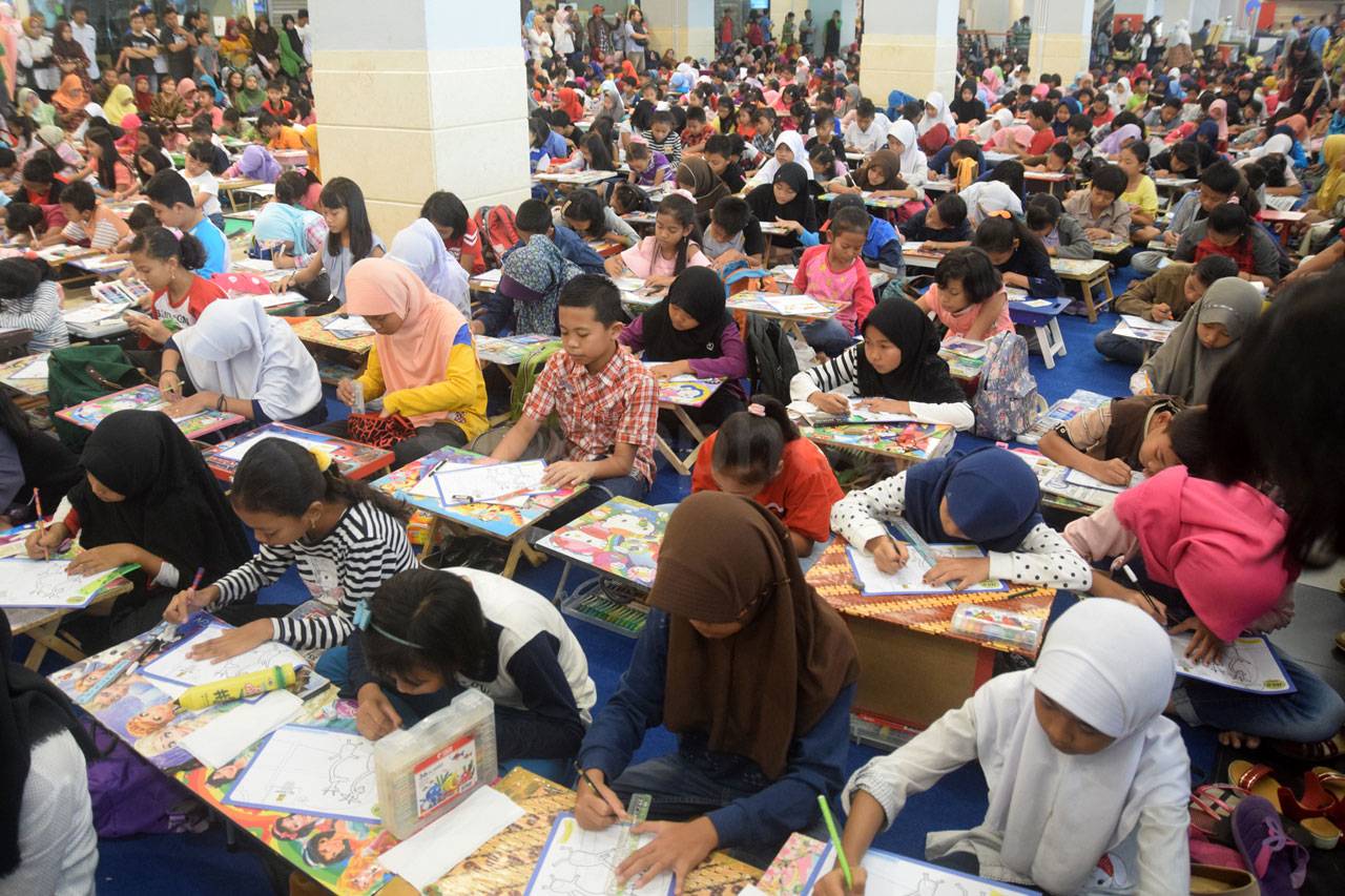 Ribuan Pelajar SD Ikuti...