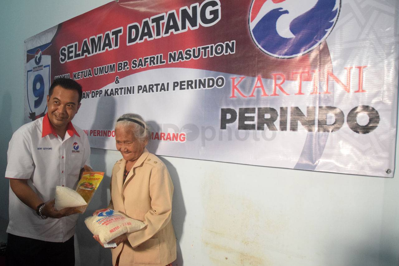 Partai Perindo Gelar...