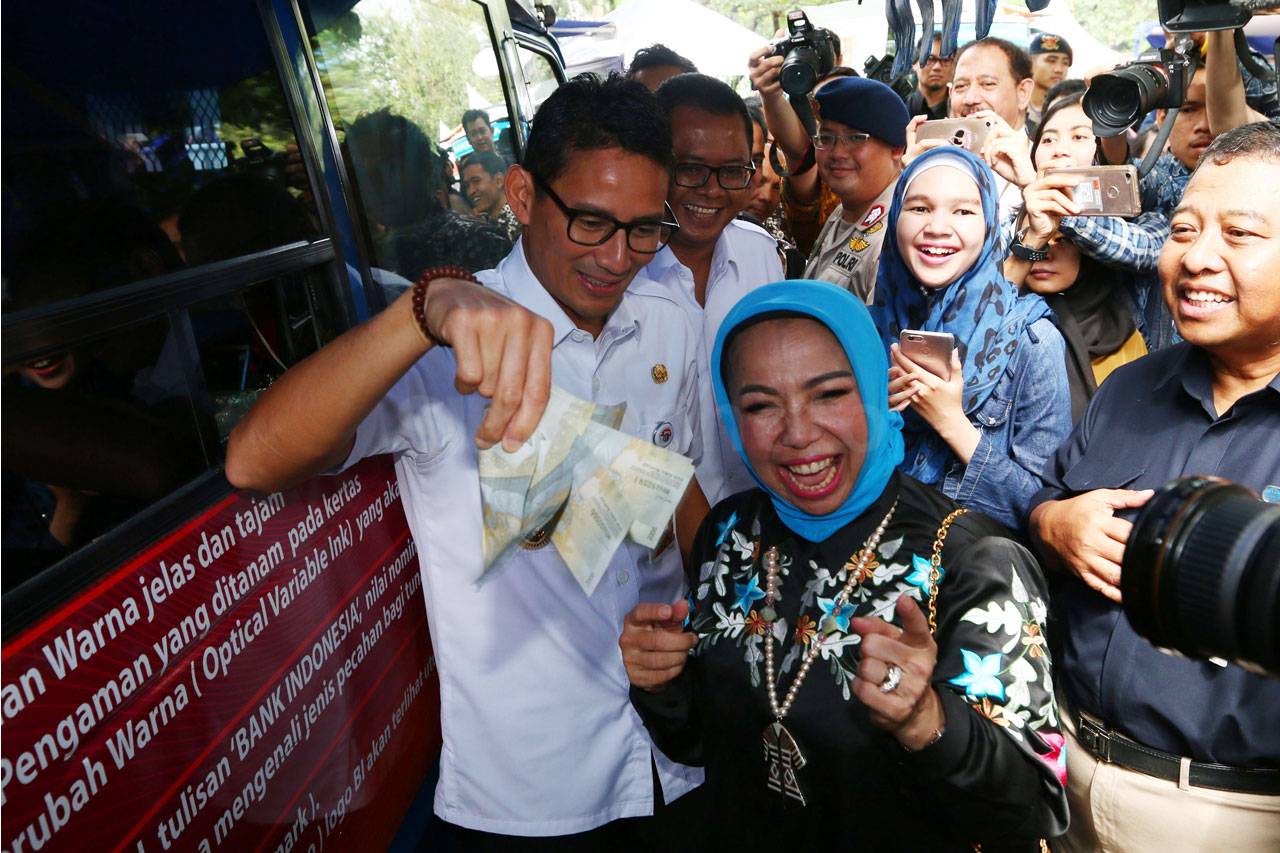 Wagub Sandi Tinjau Penukaran...