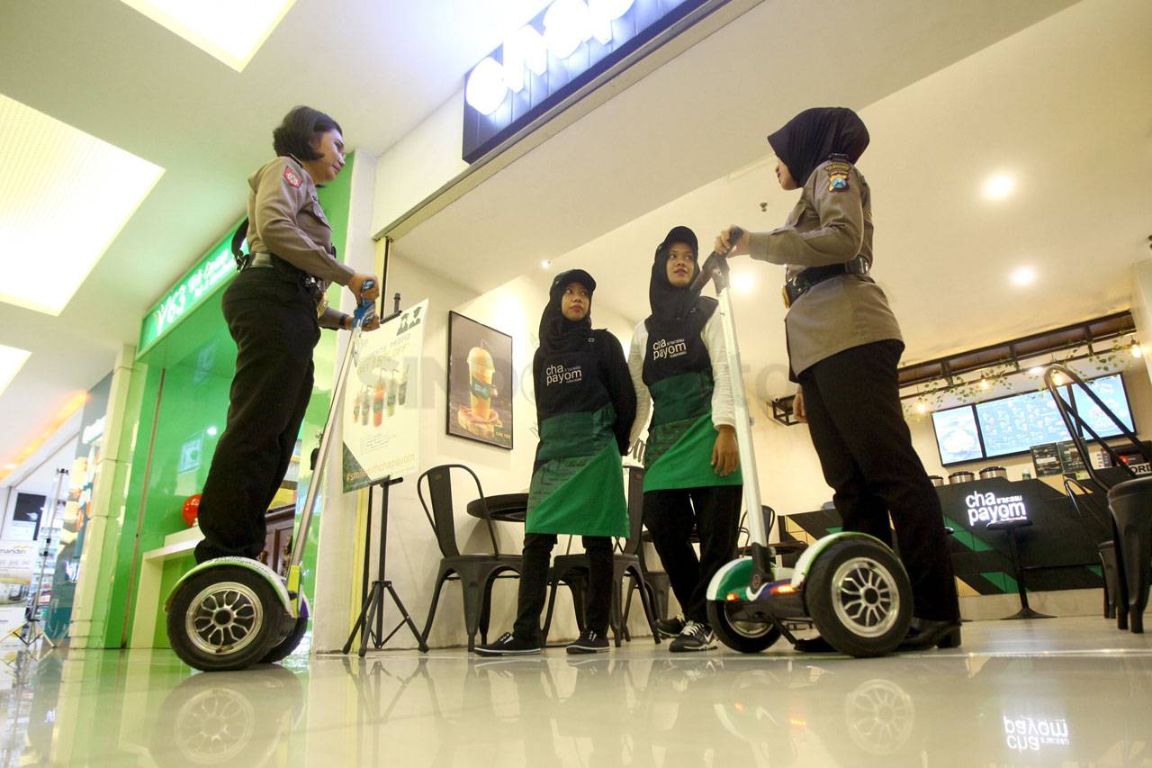 Kendarai Segway, Polwan...
