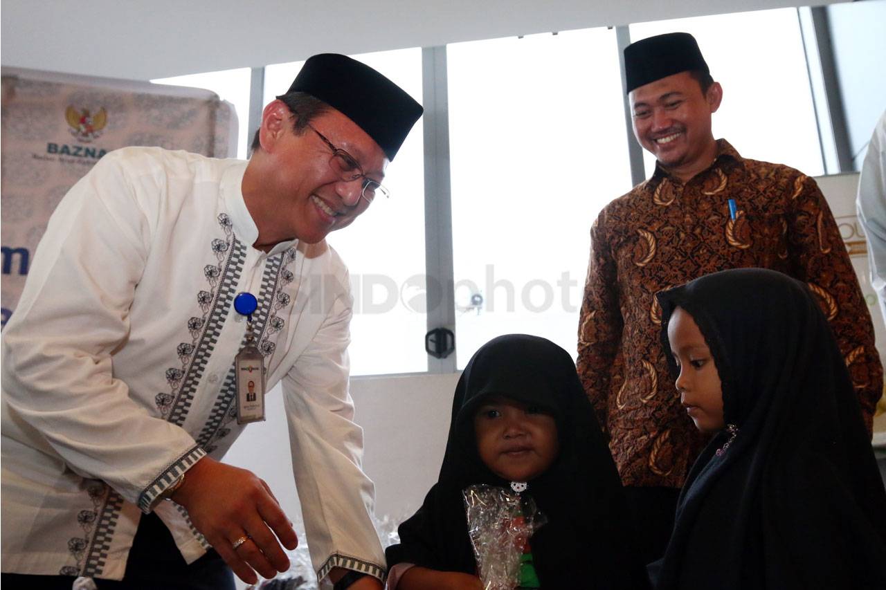 Buka Puasa Bersama,...
