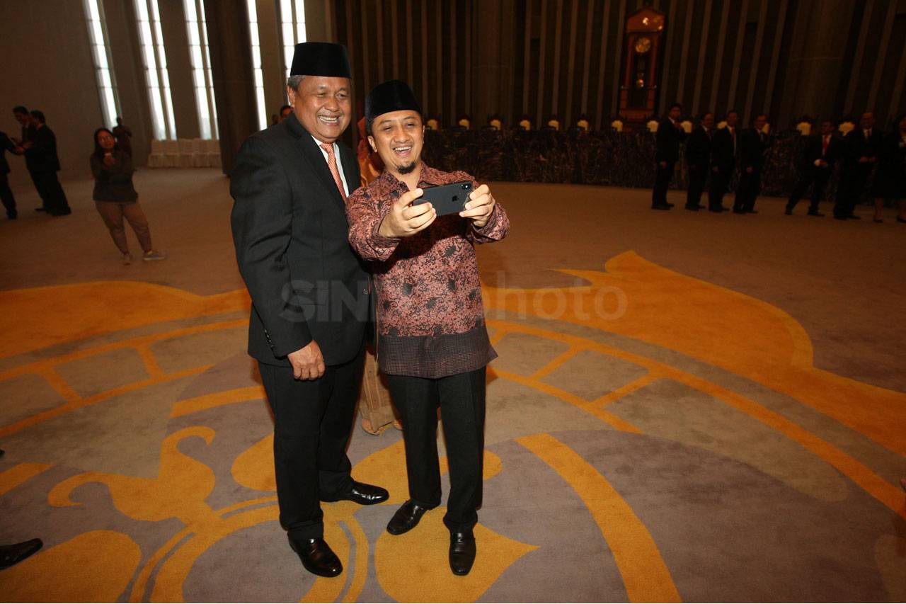 Perry Warjiyo Resmi...