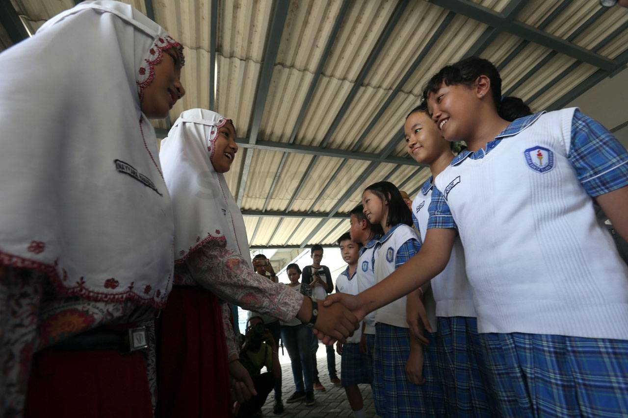 Hilangkan Trauma Bom,...