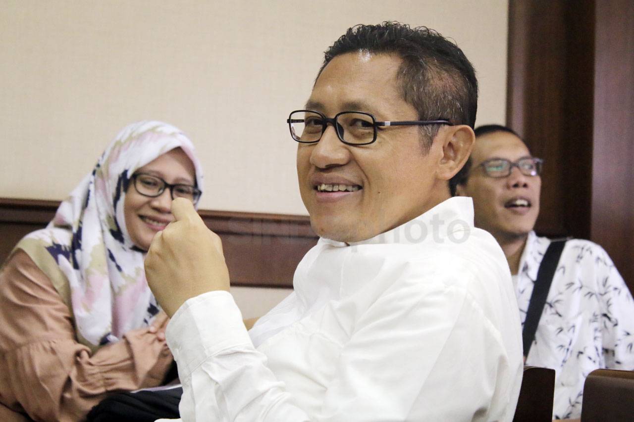Anas Urbaningrum Jalani...