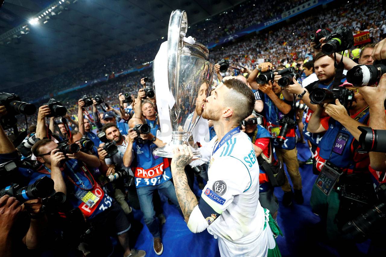 Real Madrid Boyong Piala...