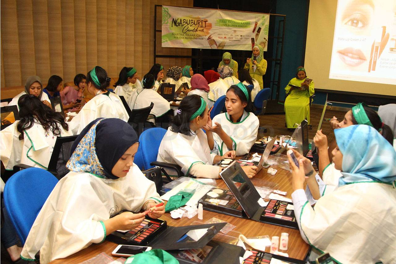 Ngabuburit Cantik Bersama...