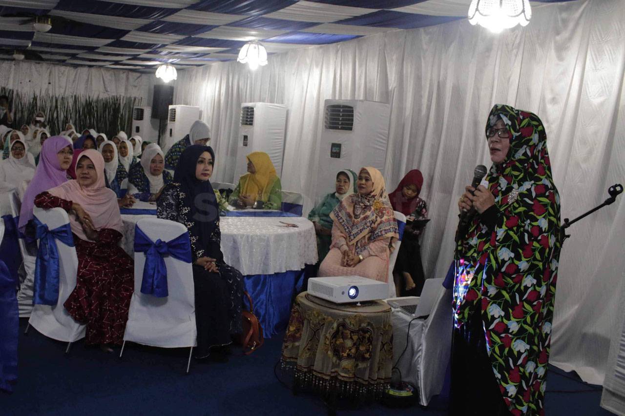 Ketua MPR Buka Puasa...