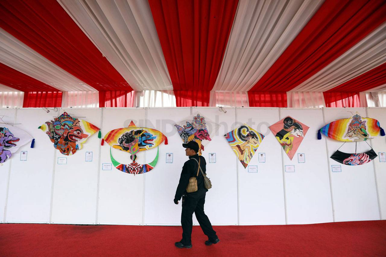 Pameran Layang-Layang...