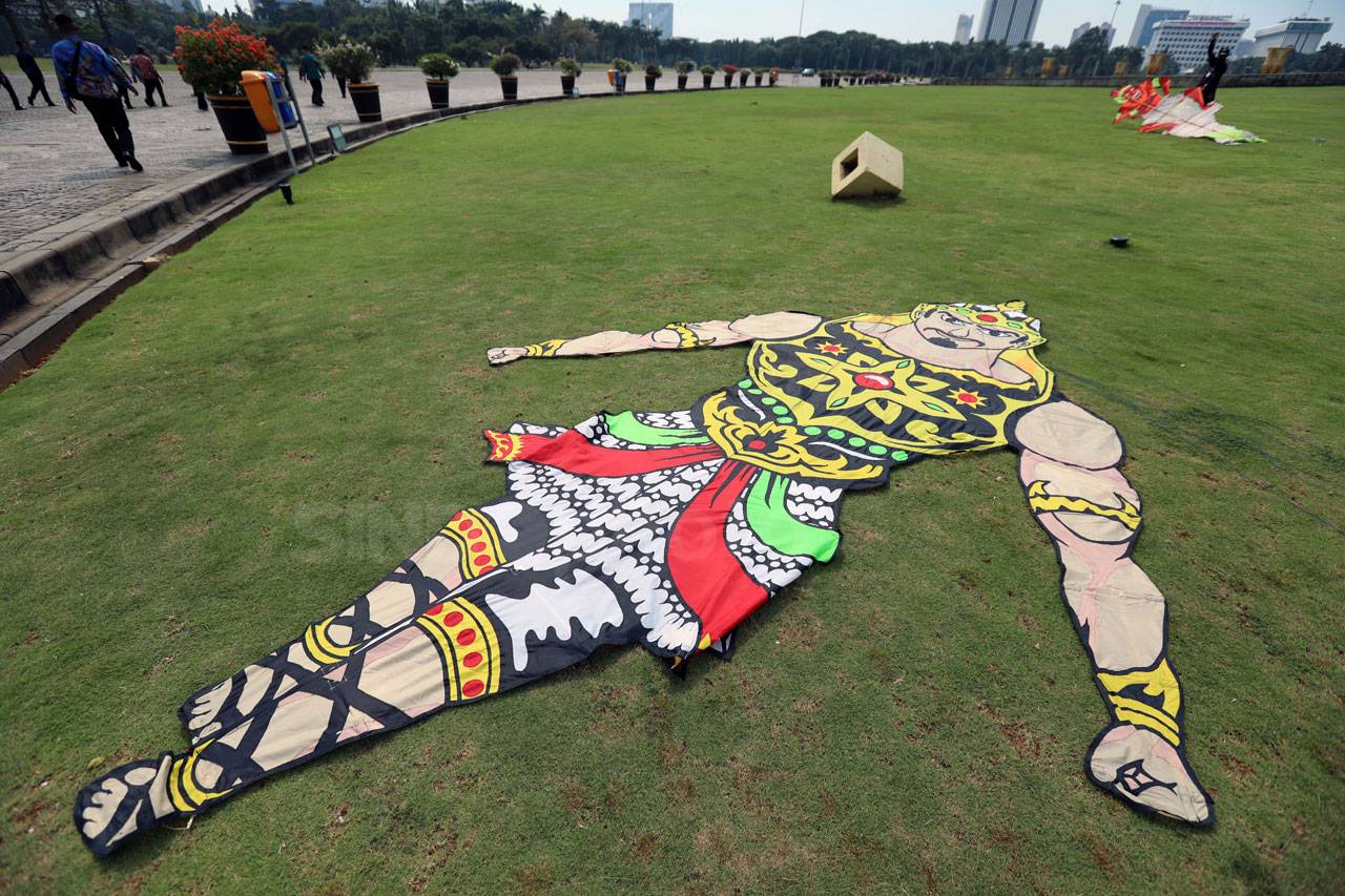 Pameran Layang-Layang...