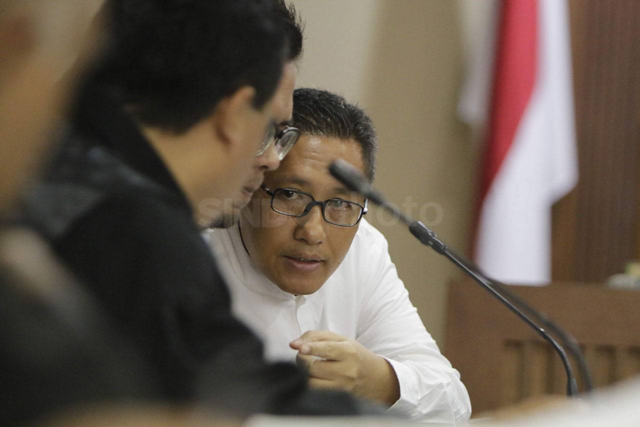 Mantan Direktur Keuangan...