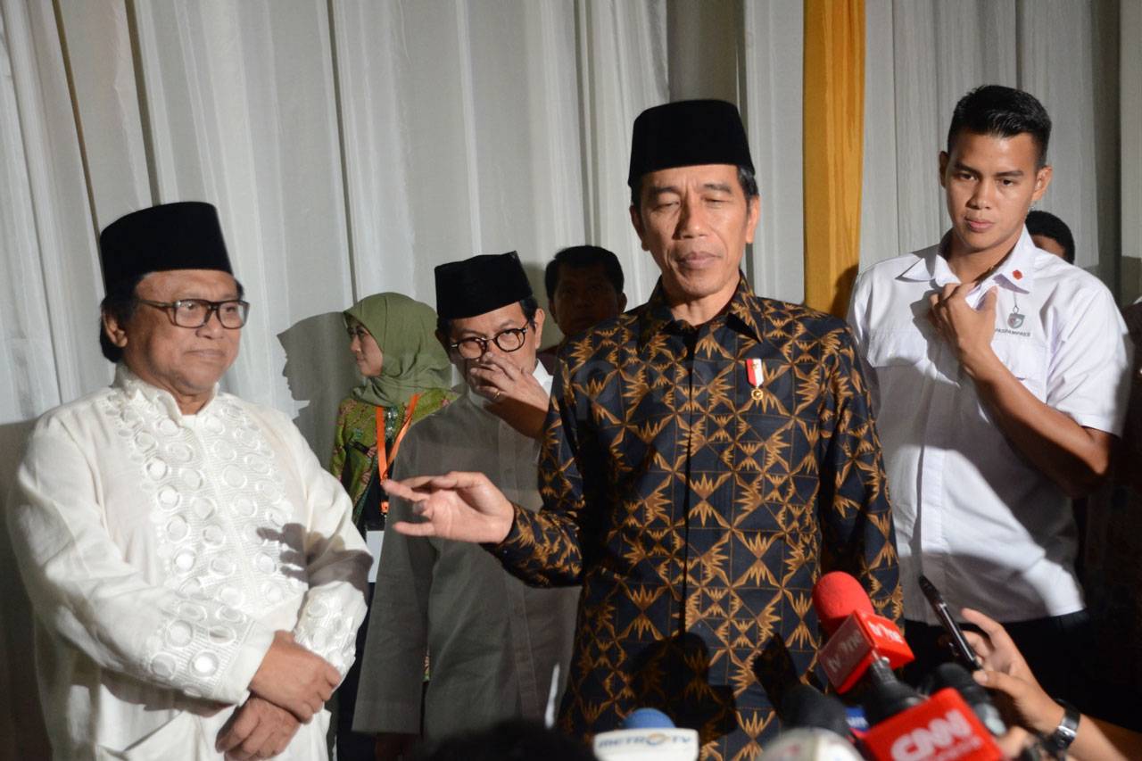 Presiden Jokowi Buka...