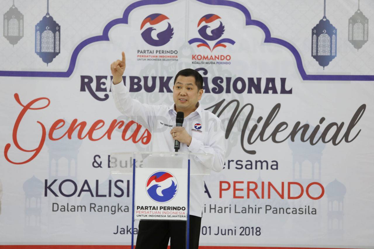 HT Hadiri Buka Bersama...