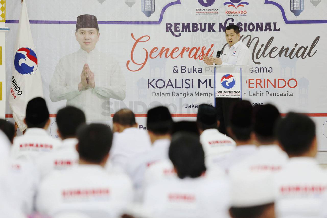 HT Hadiri Buka Bersama...