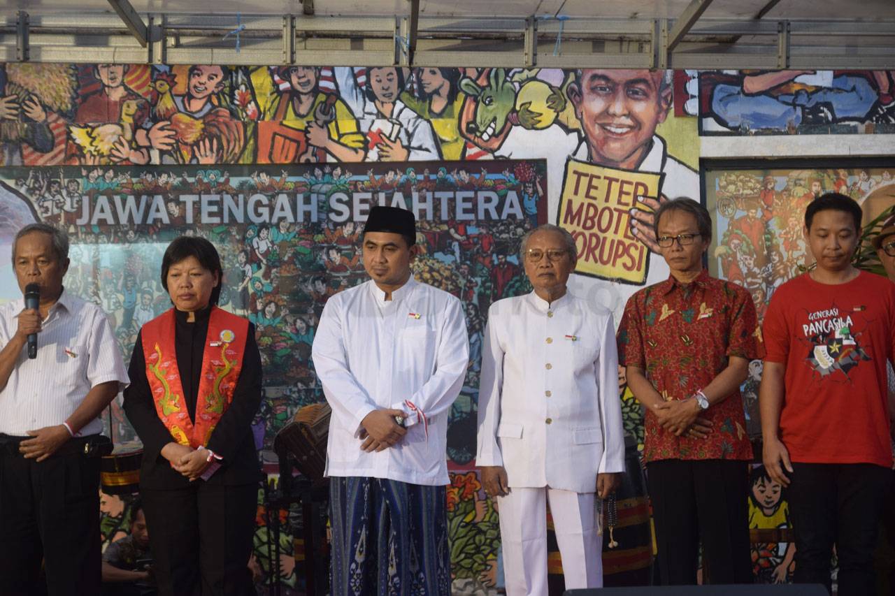 Gus Yasin dan Relawan...