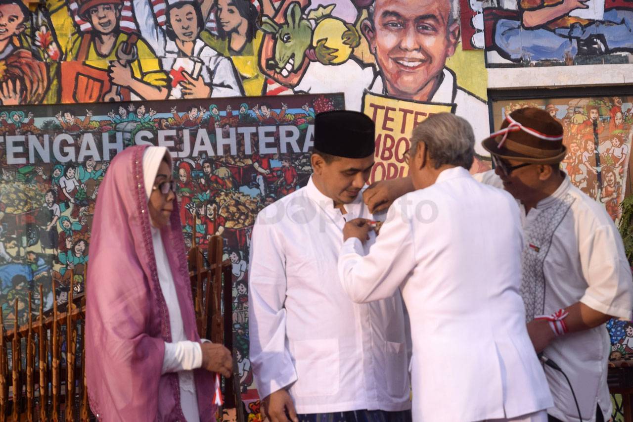 Gus Yasin dan Relawan...