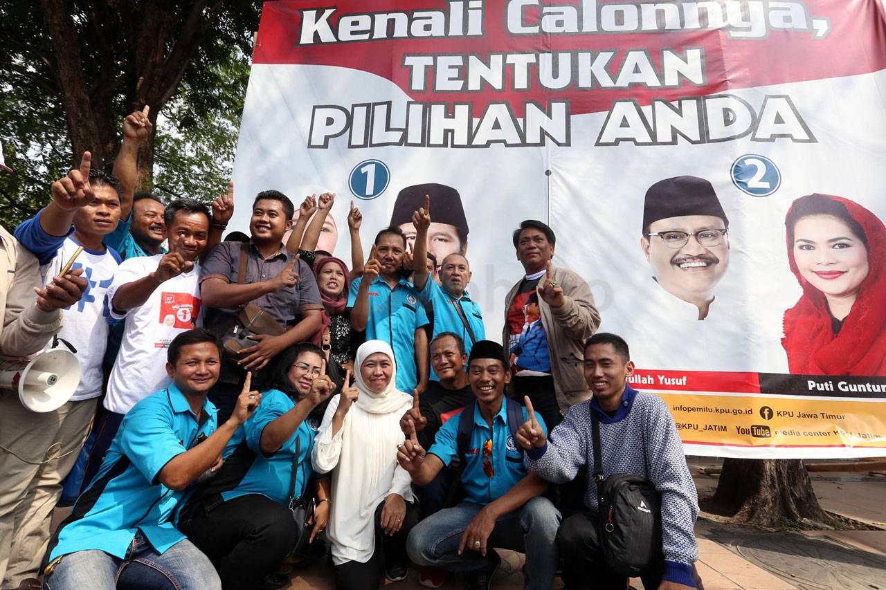 Cagub Khofifah Kunjungi...