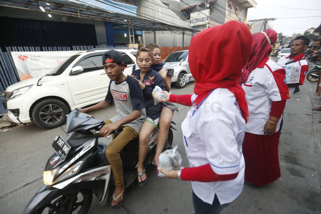 Partai Perindo Bagikan...