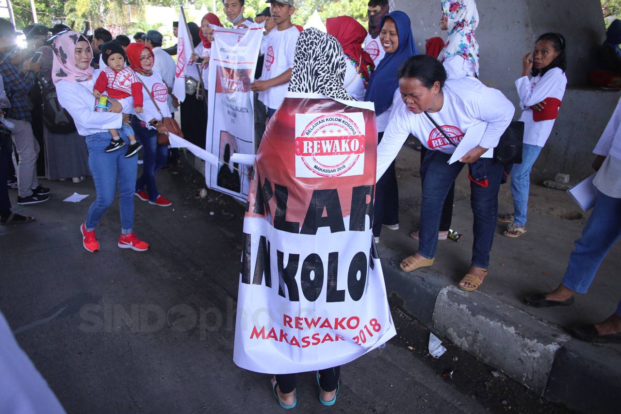 Puluhan Warga Sosialisasikan...