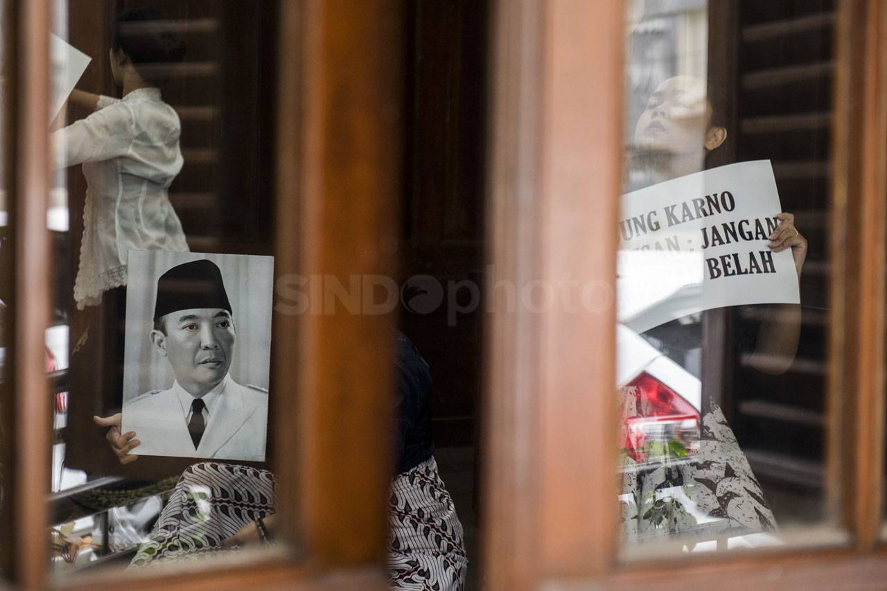 Kelompok Anak Rakyat...