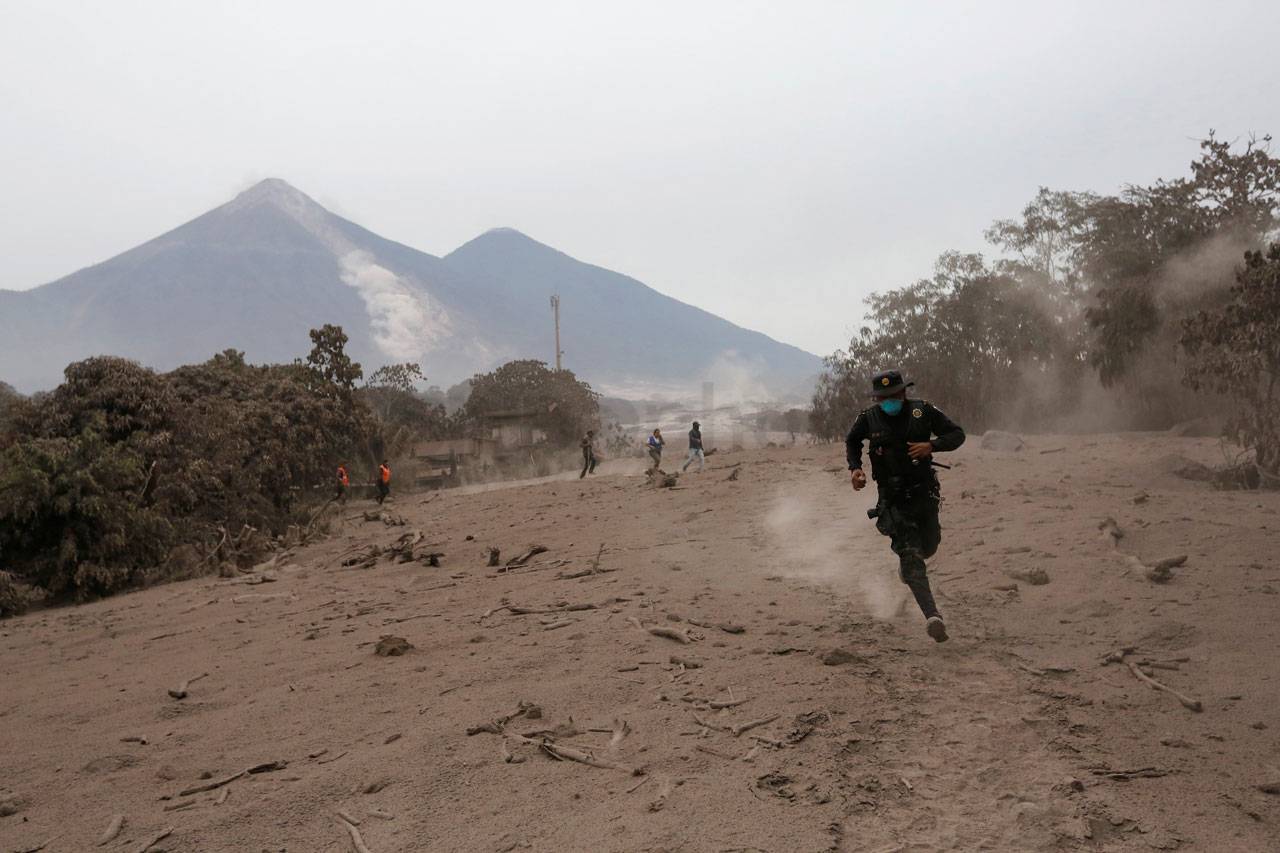 Dahsyatnya Letusan Gunung...