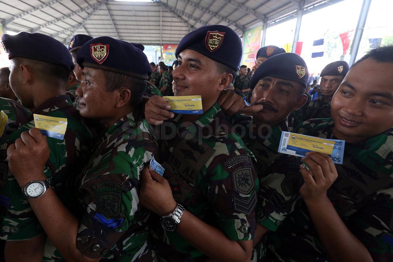 Ribuan Prajurit TNI...