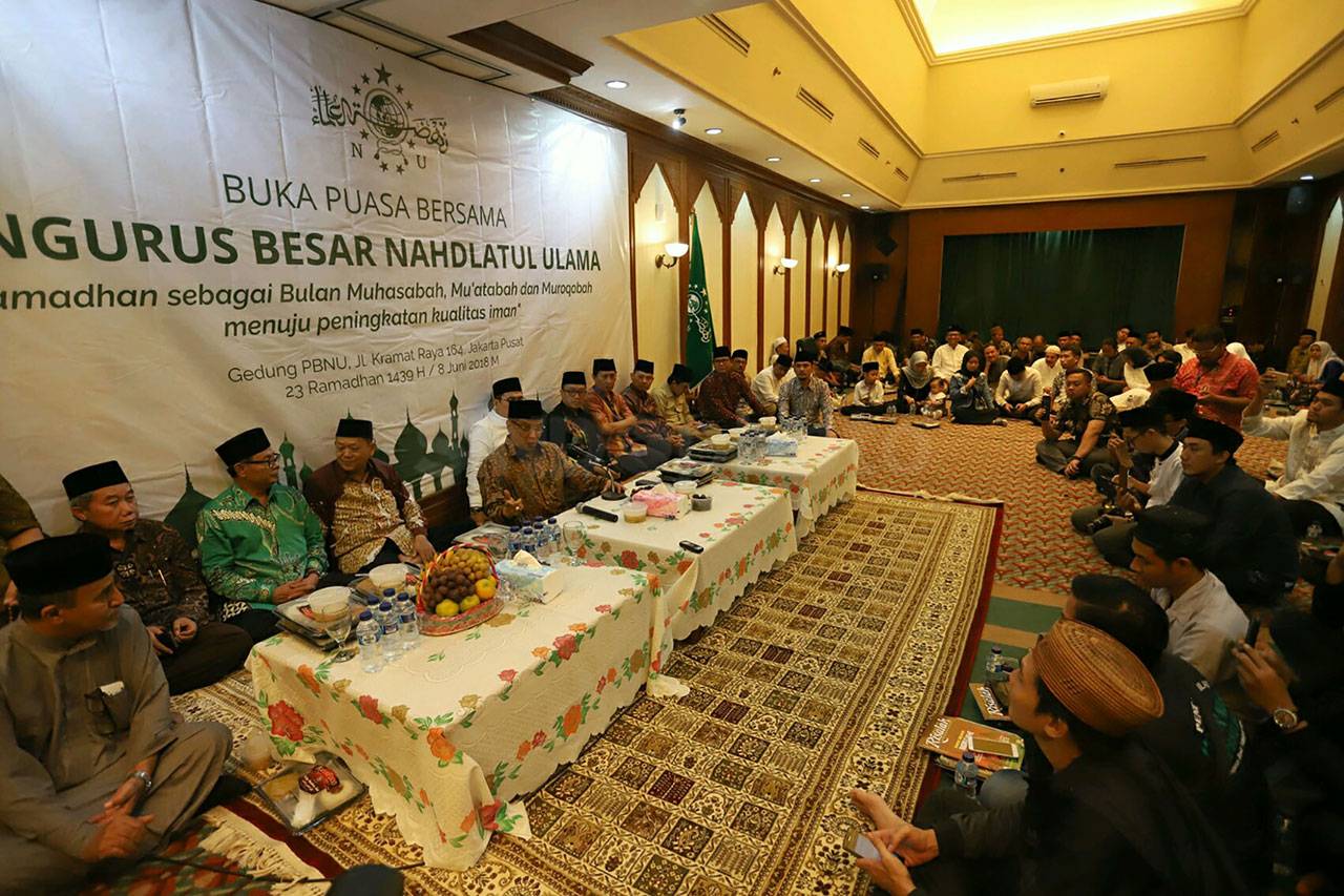 Ketum Golkar Hadiri...