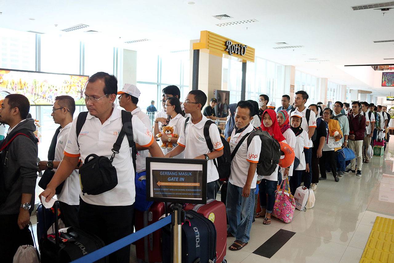 BNI Ajak Santri dan...