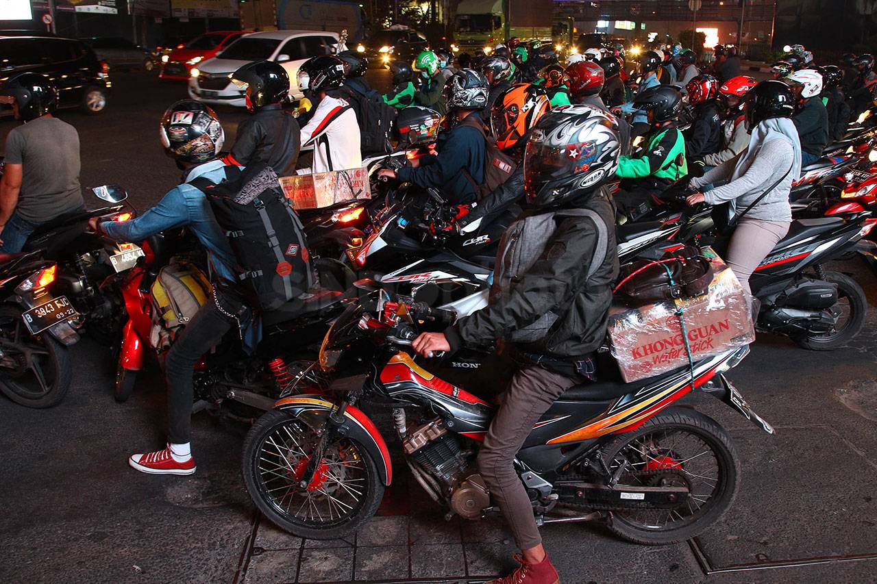 Pemudik Motor Mulai...