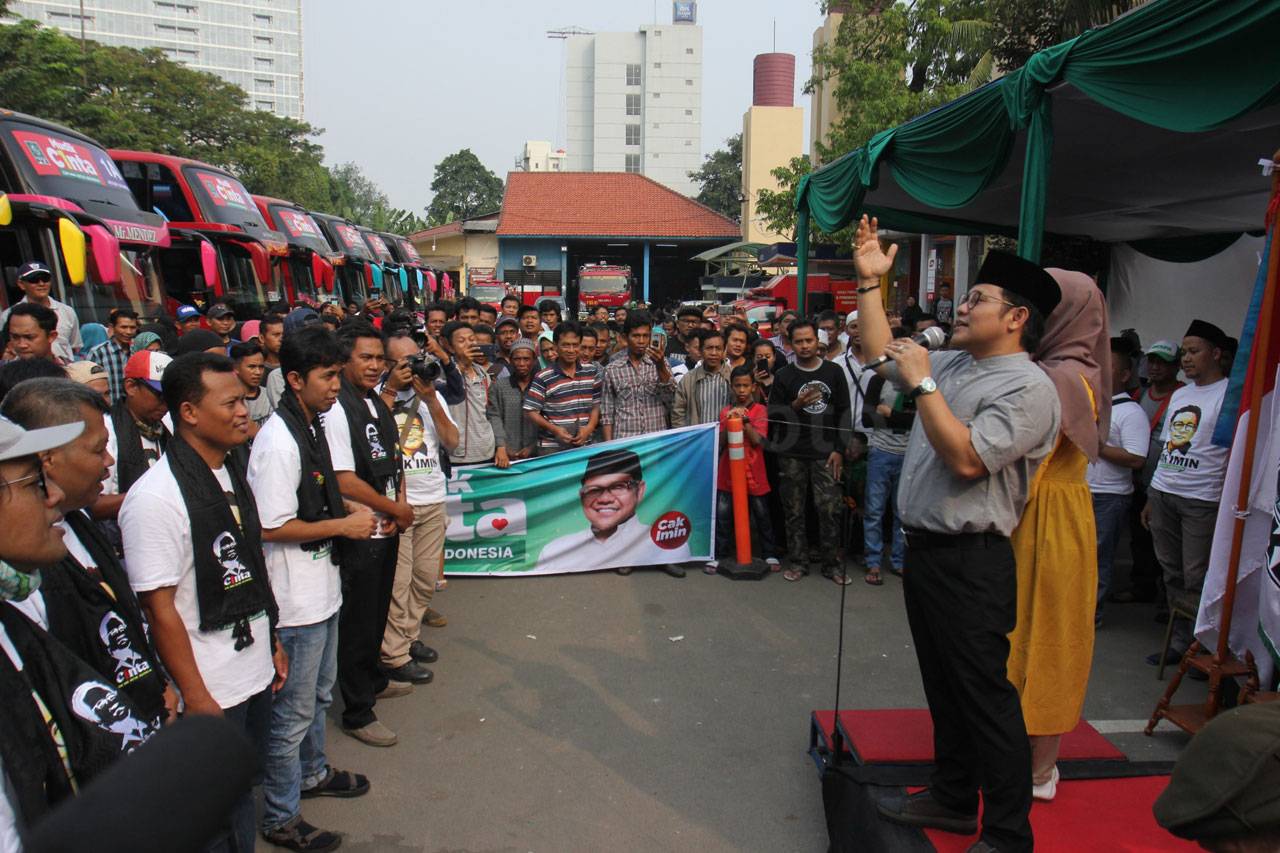 Cak Imin Lepas Peserta...