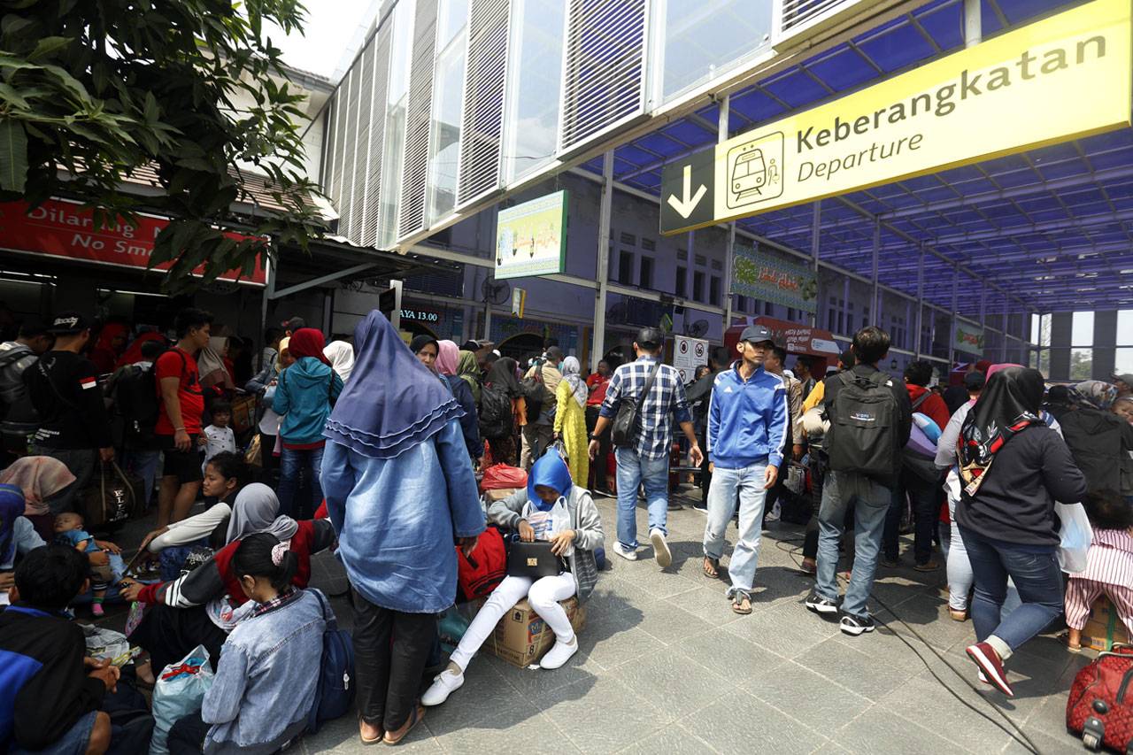 Puncak Arus Mudik di...