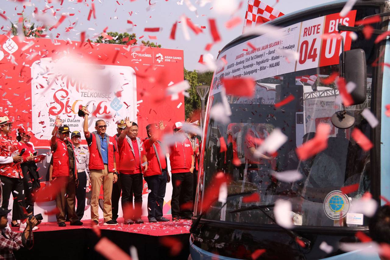 Wagub Sandiaga Uno Lepas...
