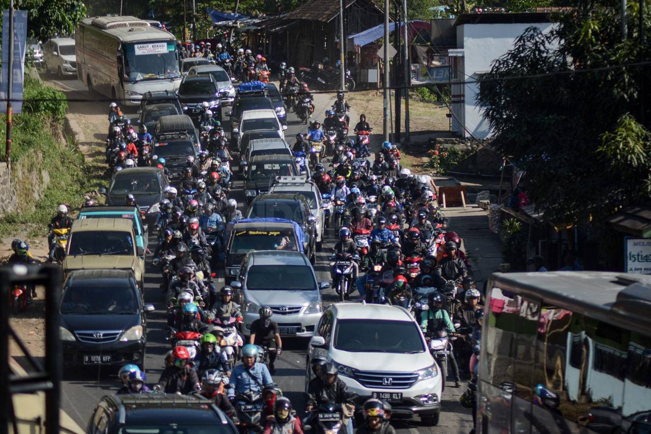 Polisi Berlakukan Sistem...