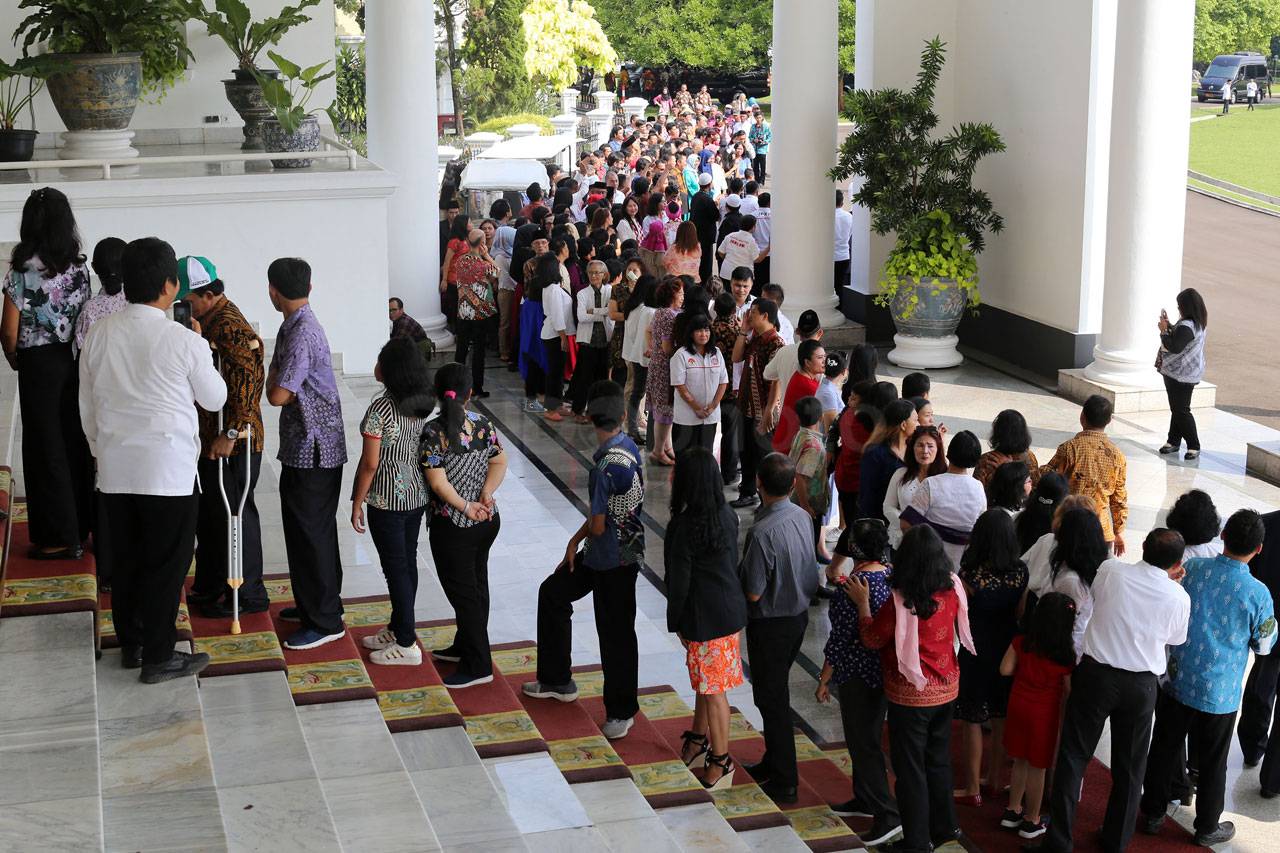 Presiden Jokowi Gelar...