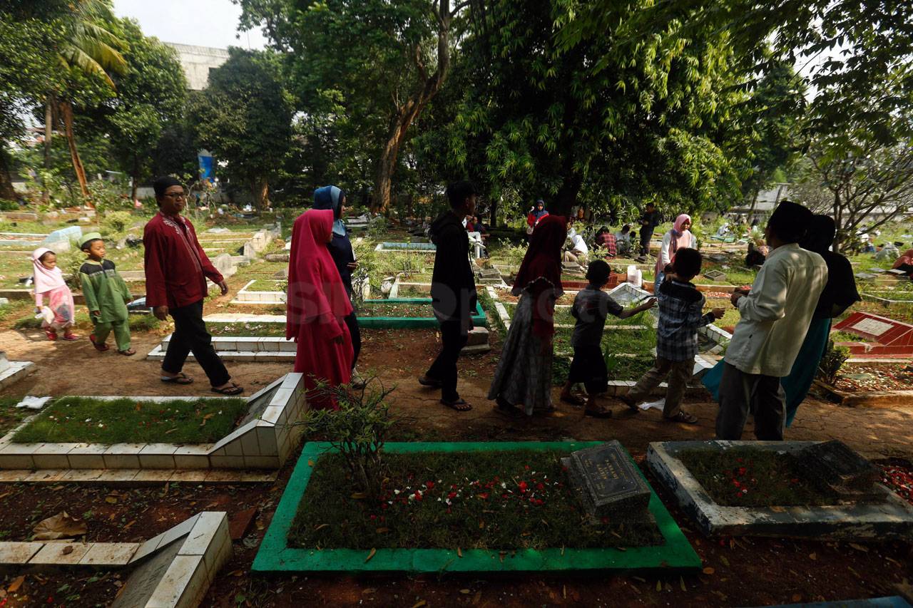 Lebaran Kedua TPU Bunga...
