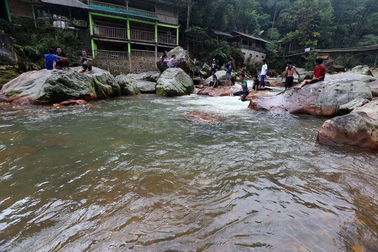 Serunya Berlibur di...
