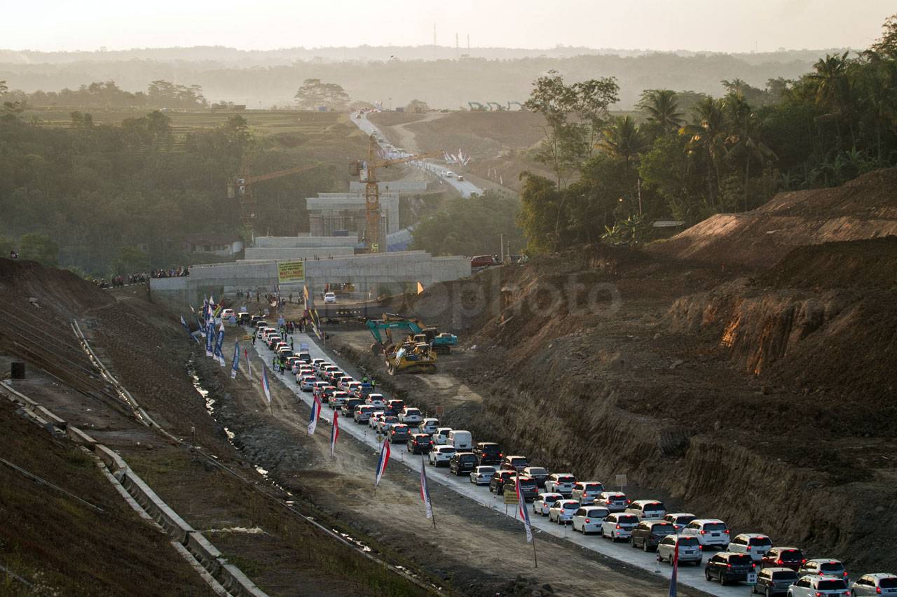 Jembatan Kali Kenteng...
