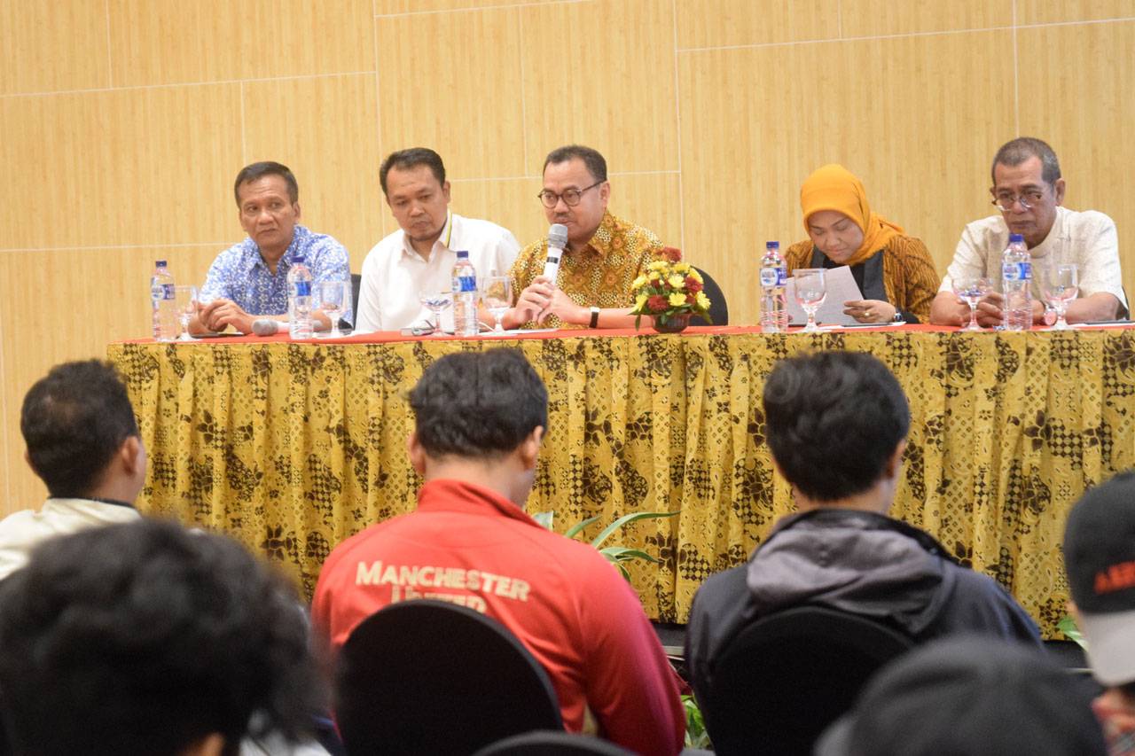 Sudirman-Ida Gelar Halal...