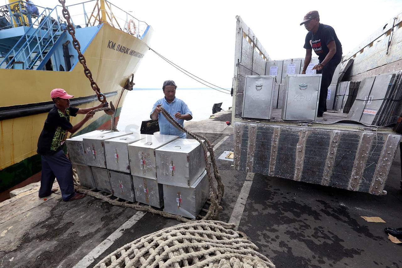 Logistik Pilkada Jatim...
