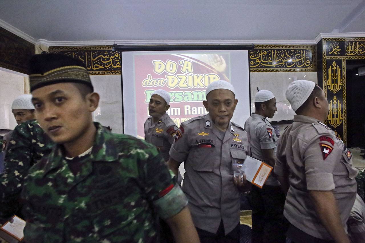 TNI dan Polri Doa Bersama...