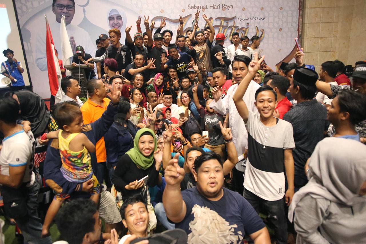 Selebrasi Pendukung...