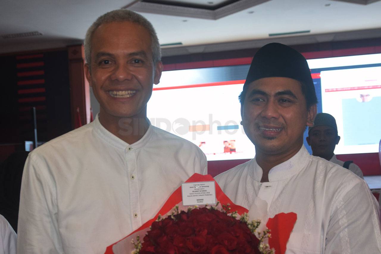 Pendukung Arak Ganjar-Yasin...