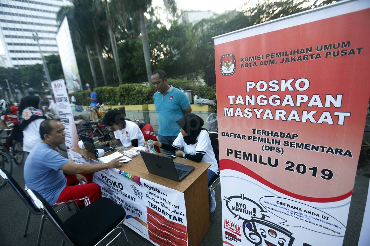 KPU DKI Jakarta Buka...