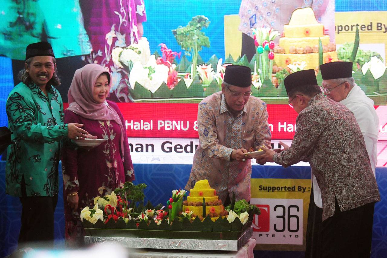 Wapres Jusuf Kalla Hadiri...